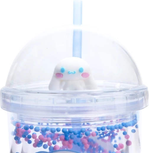 Ikonisks Cinnamoroll dizains, kas piesaista skatienu ar pirmo acu uzmetienu