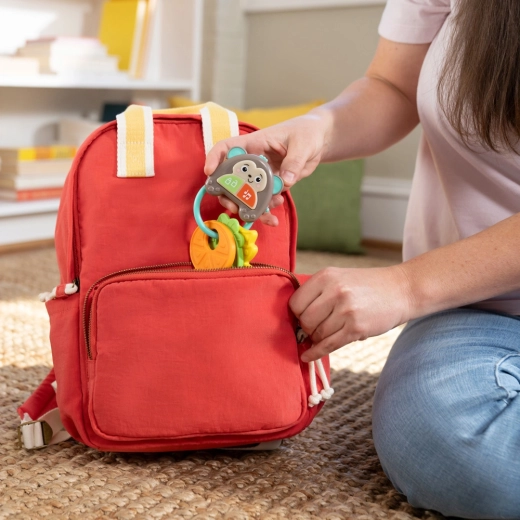 Lightweight, portable toy for travel
