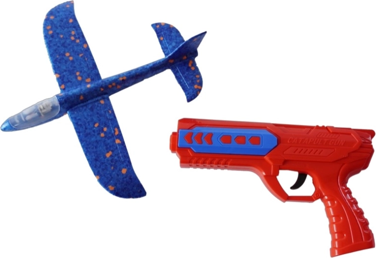 Lightweight foam glider with launcher