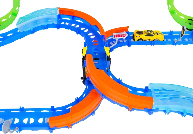 Modulāra trase ar barjerām un pārbūvējamiem posmiem