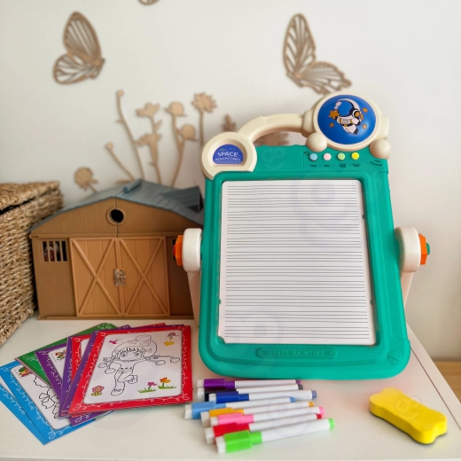 Drawing and writing full of imagination