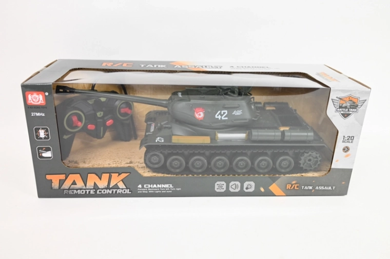 RC tālvadības tanks ar lādētāju