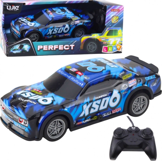 Sacīkšu RC auto ar spīdošu virsbūvi, melni zils