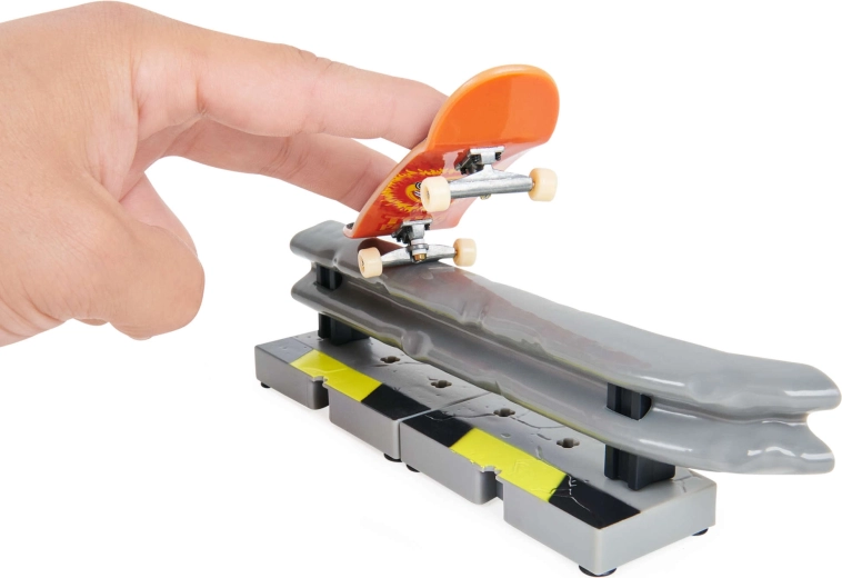 Modulārs šķērslis grindiem un slidiem