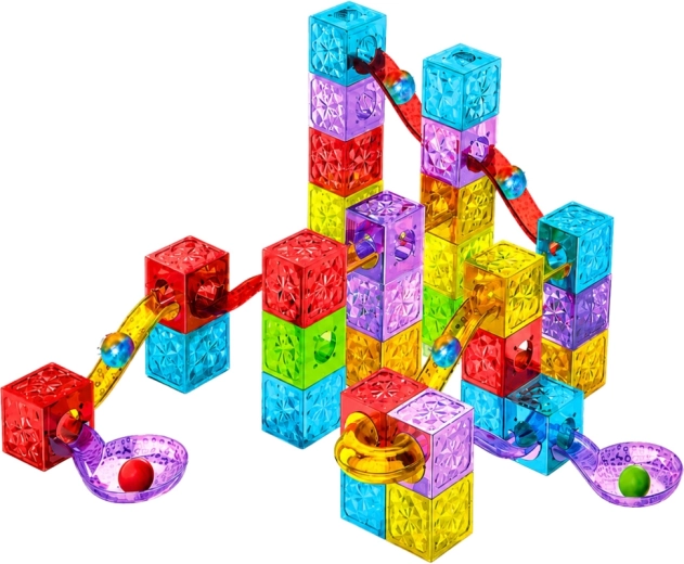 Marble run and 3D structures in one