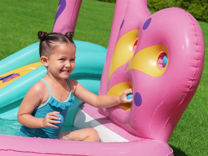 Interaktīvas tauriņu spēles un bumbiņas