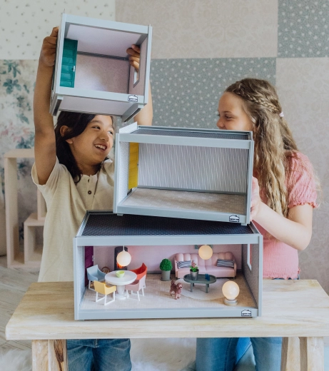 Compatible with the Lundby play world