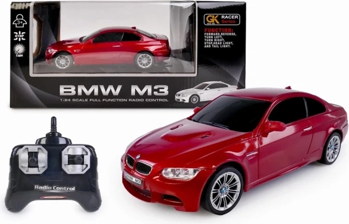 Ar tālvadības pulti vadāma BMW M3 automašīna