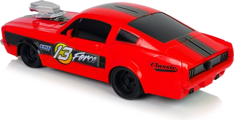 Muscle car sportiskais dizains