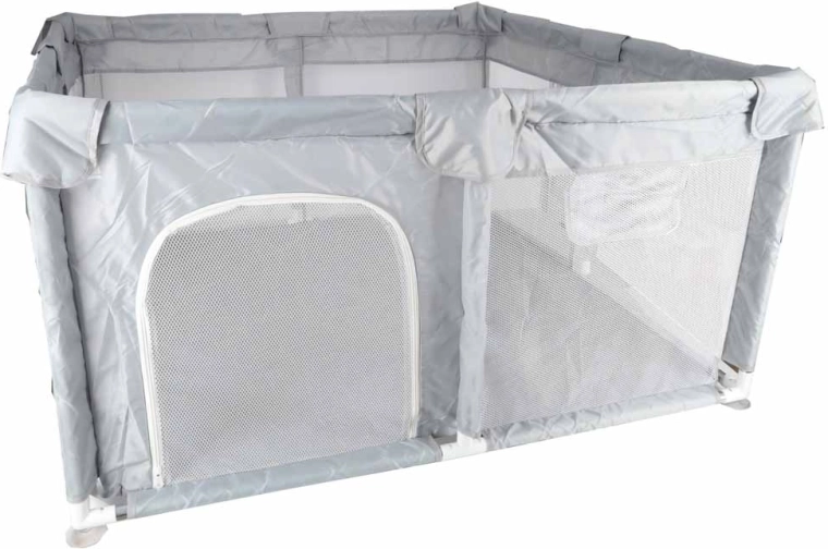 Praktiska ieeja ar rāvējslēdzēju