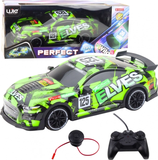 RC sporta auto zaļā krāsā