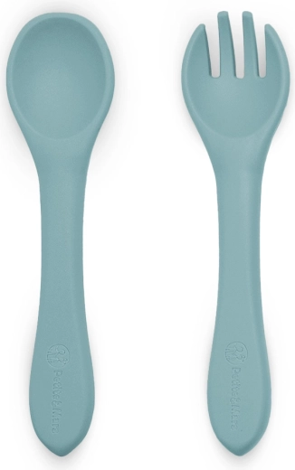 Ergonomic grip for small hands