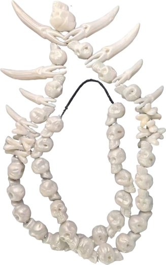Party Necklace with Skull and Fangs