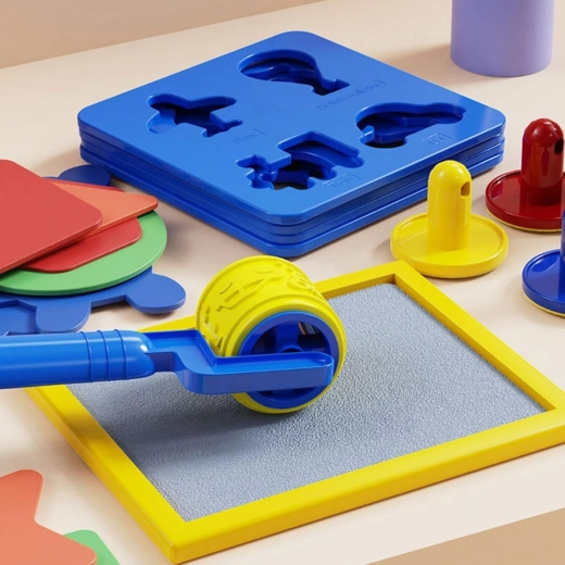 Extensive accessories for creative activities