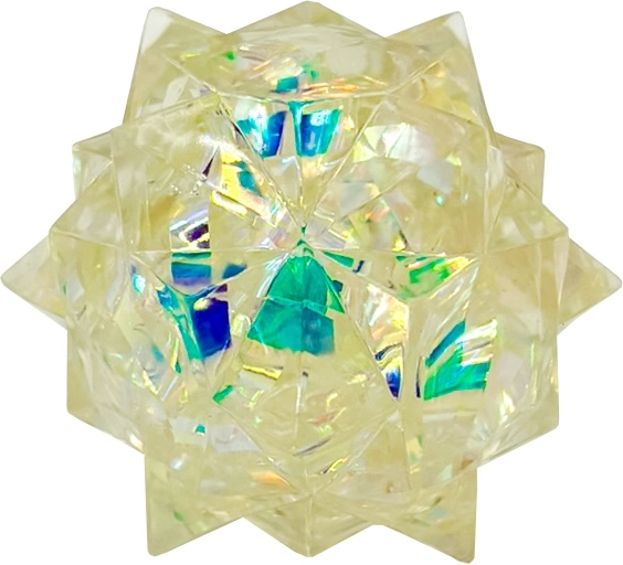 Mirdzošs dizains, kas piesaista uzmanību