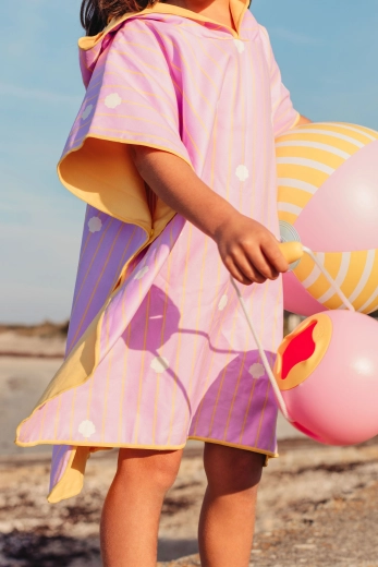 Ultra-absorbent and quick-drying microfiber