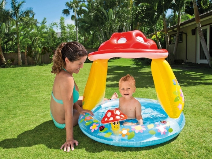Soft, comfy base for safe play