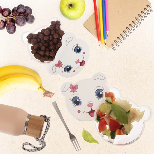 A snack for school and travel
