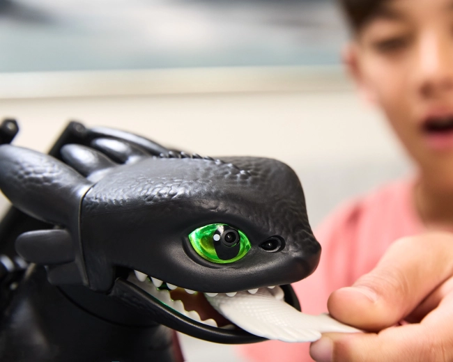 Baro un trenē: reakcijas uz pieskārienu un kustību