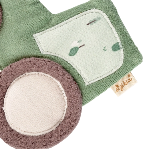 Crinkle foil for fun and hearing development