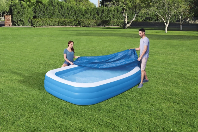 Precisely designed for a rectangular pool