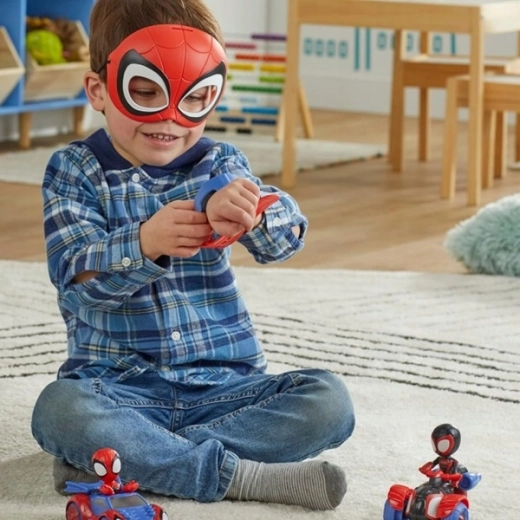 Maska lomu spēlei kā Spidey pasaulē