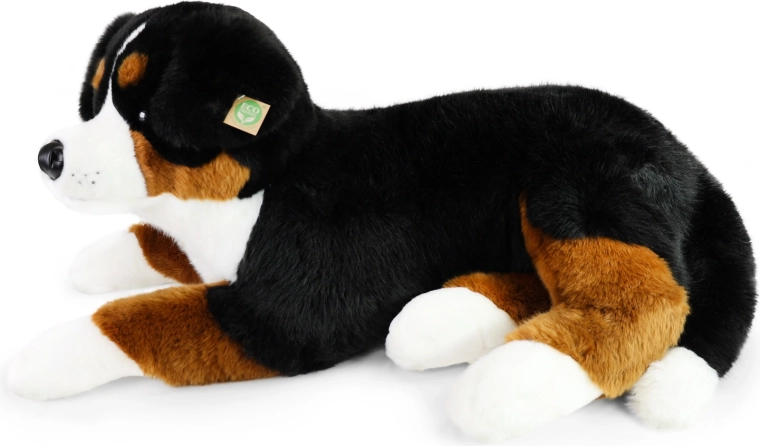 Realistic appearance and soft plush