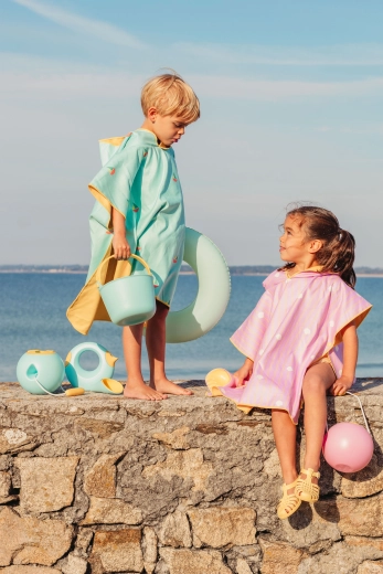 Practical snap fasteners and freedom of movement