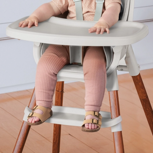 3-in-1: from first solids to independent sitting