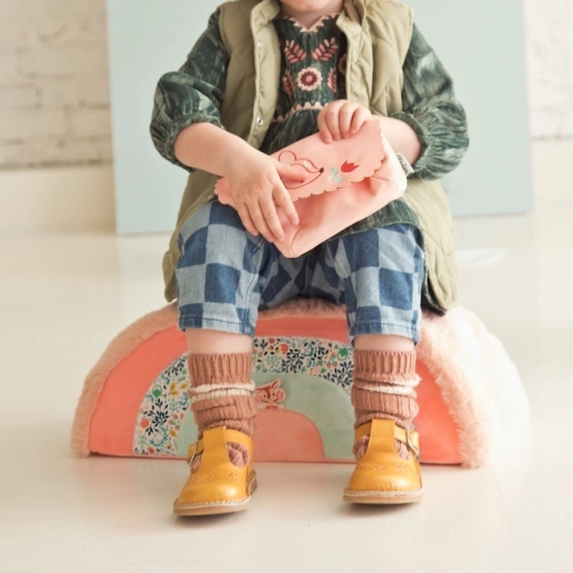 The seat grows with the child