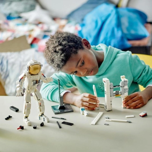 Intuitīva būvēšana ar LEGO Builder lietotni