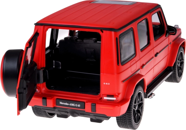 Reālistiskas detaļas un atverami elementi