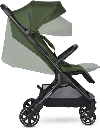 Comfort from birth: smooth recline adjustment to a flat position
