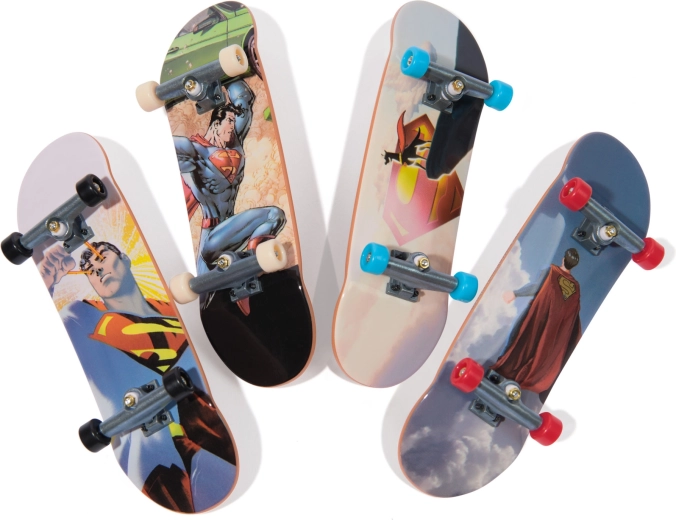 4 fingerbordi ar DC Comics Superman grafiku