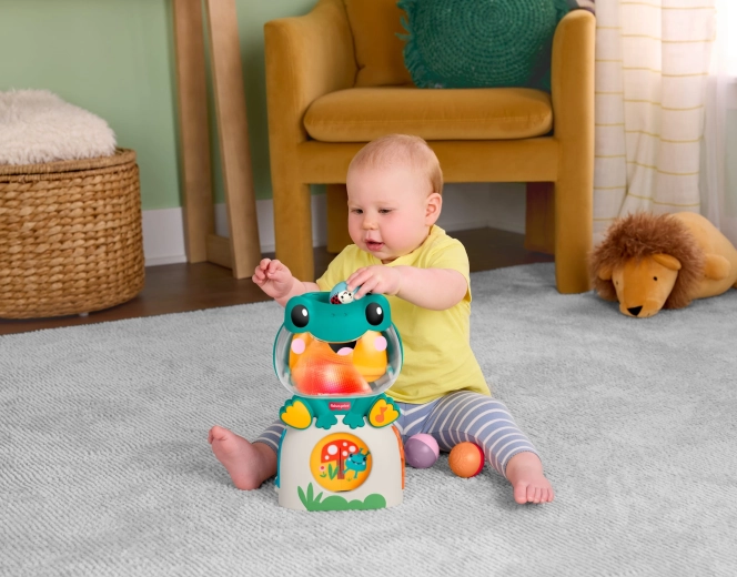 Cause-and-effect play and coordination development