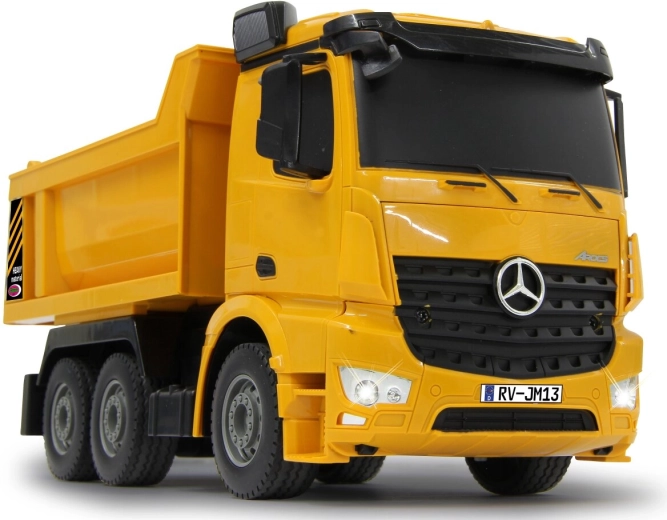 Oficiāla Mercedes-Benz licence un rūpīgi izstrādātas detaļas