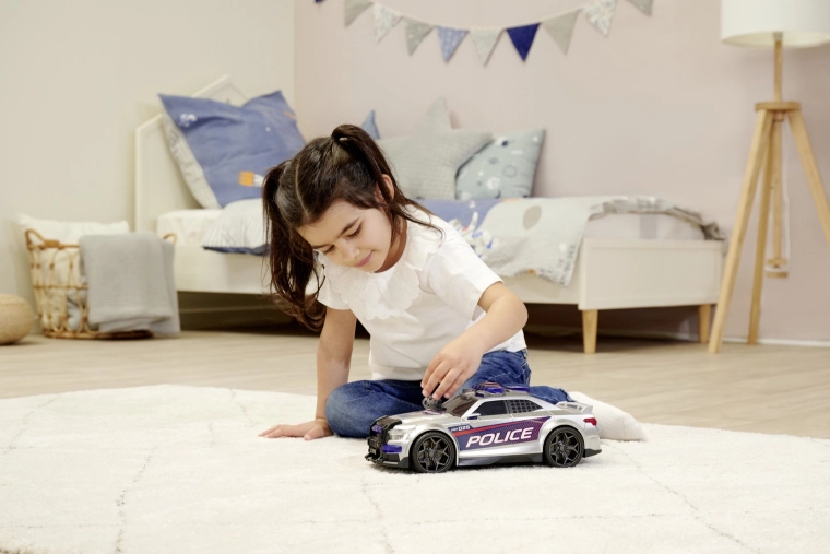 Izklaide mazajiem policistiem