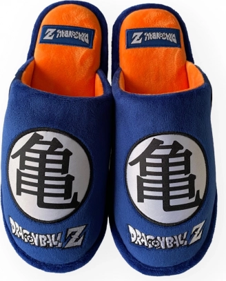 Čības ar Dragon Ball motīvu