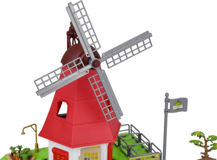 Windmill with rotating blades