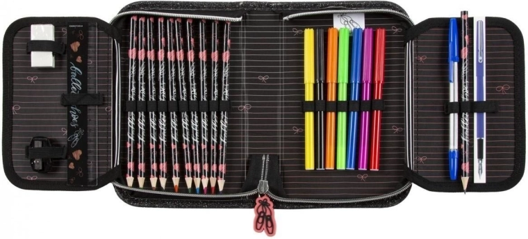 Clear organization of school supplies