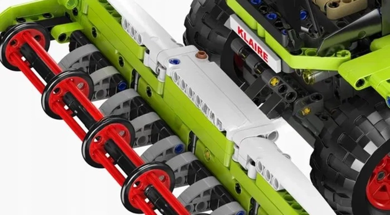 Realistic cutting header