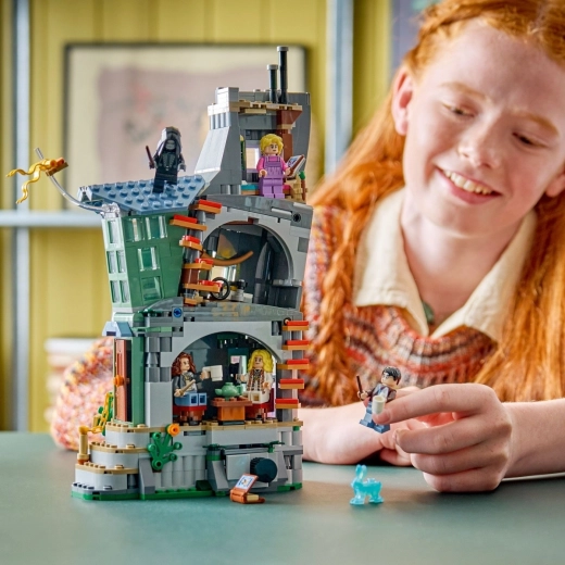 Ainu izspēle ar 5 minifigūriņām