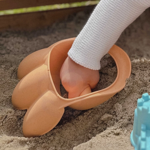 Ergonomisks satvēriens mazām rokām