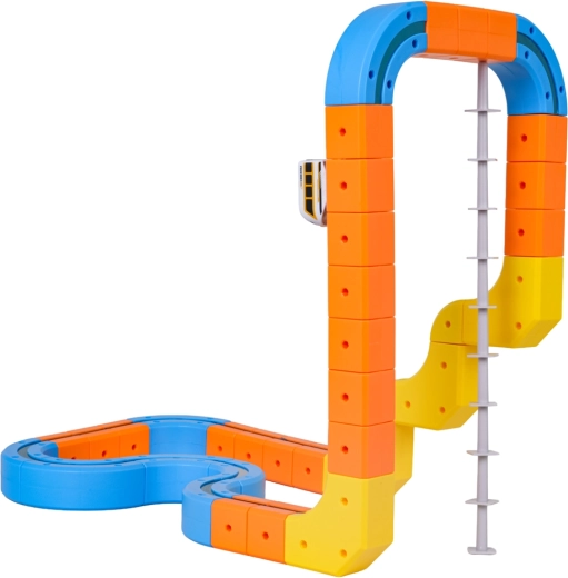 Elevated construction full of fun