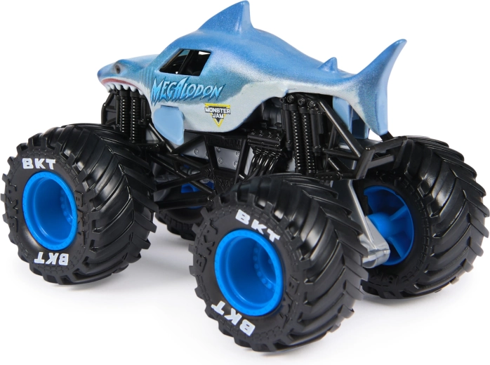 Rubber tires for action driving