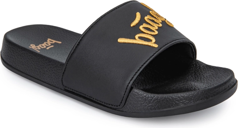 Comfort thanks to the ergonomic footbed