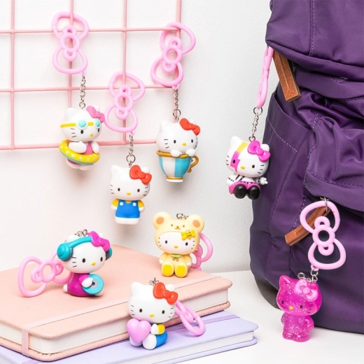 Hello Kitty keychain – licensed figure with loop