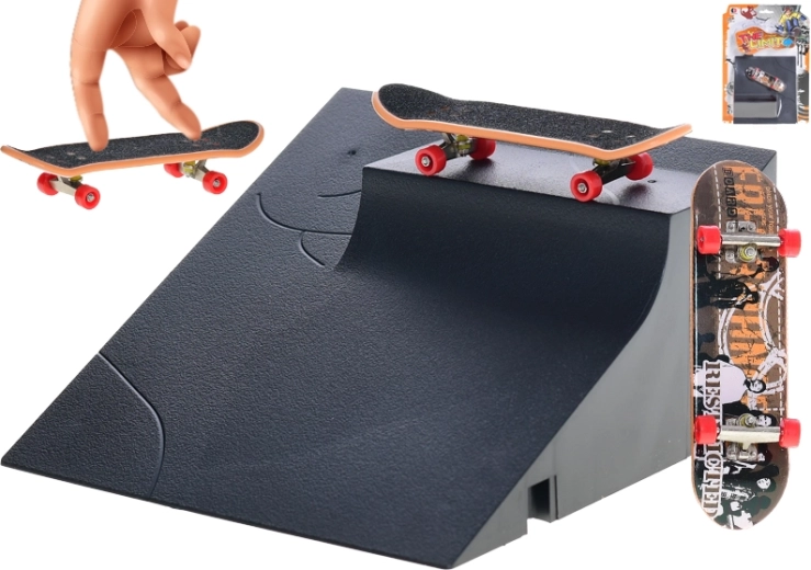 Pirkstu skeitbords ar rampu 9,5 cm