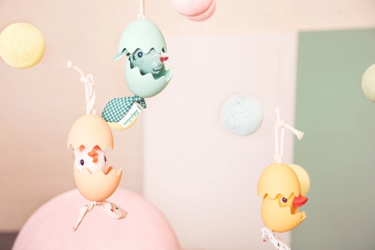 Surprise hidden in the egg