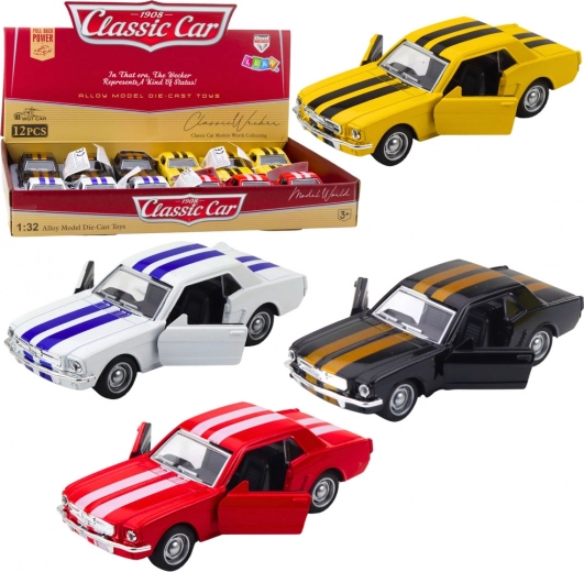 Metāla klasiskais auto 1:32 ar pull-back piedziņu un atveramām durvīm
